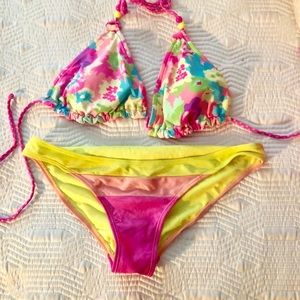 Two piece bikini.